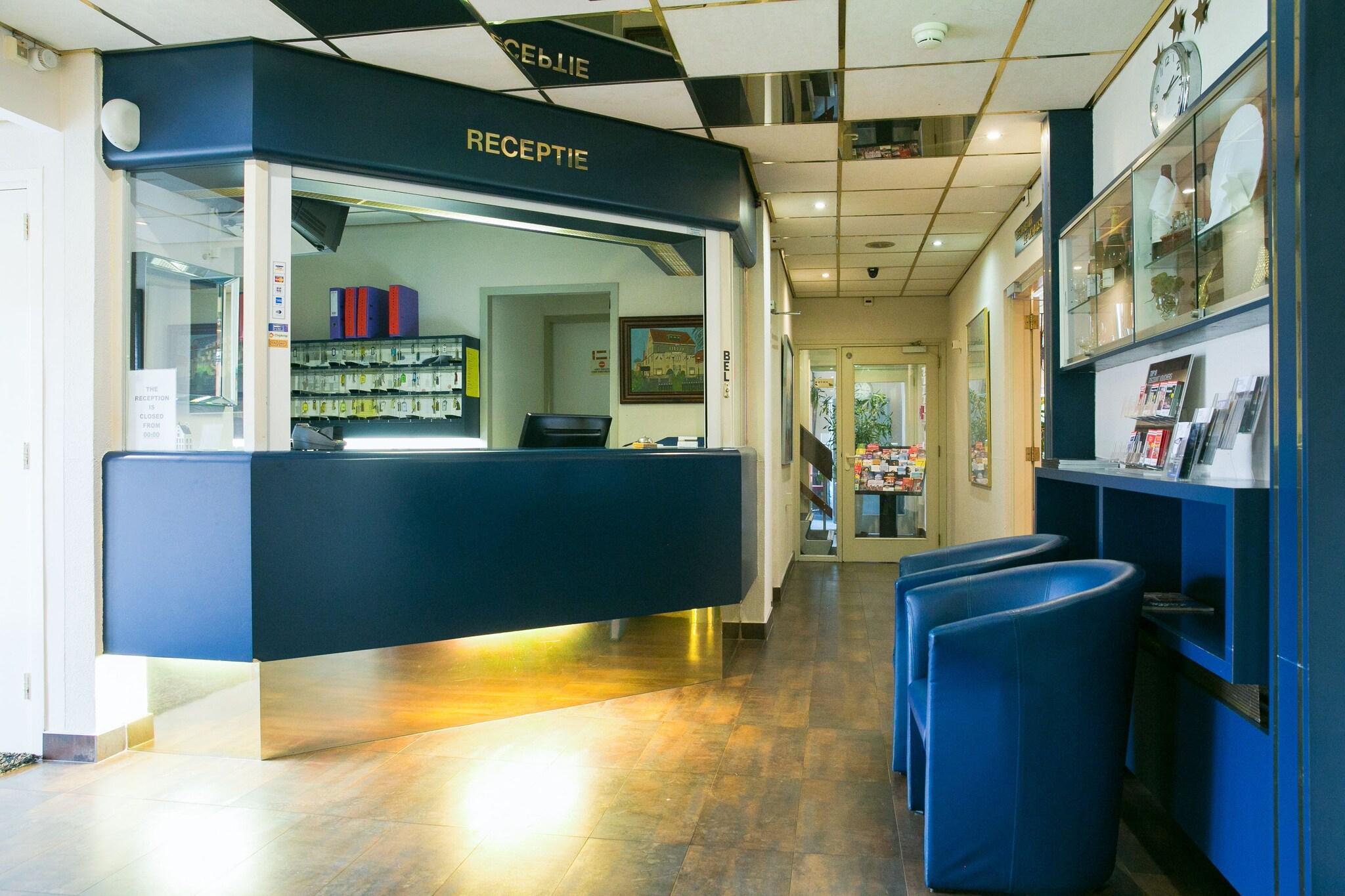 Vista Lobby Hotel Zwanenburg Amsterdam Airport