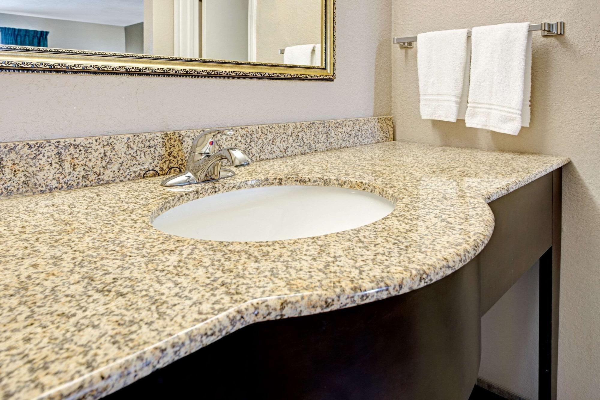 Equipamiento de Habitación Super 8 by Wyndham Lakeland