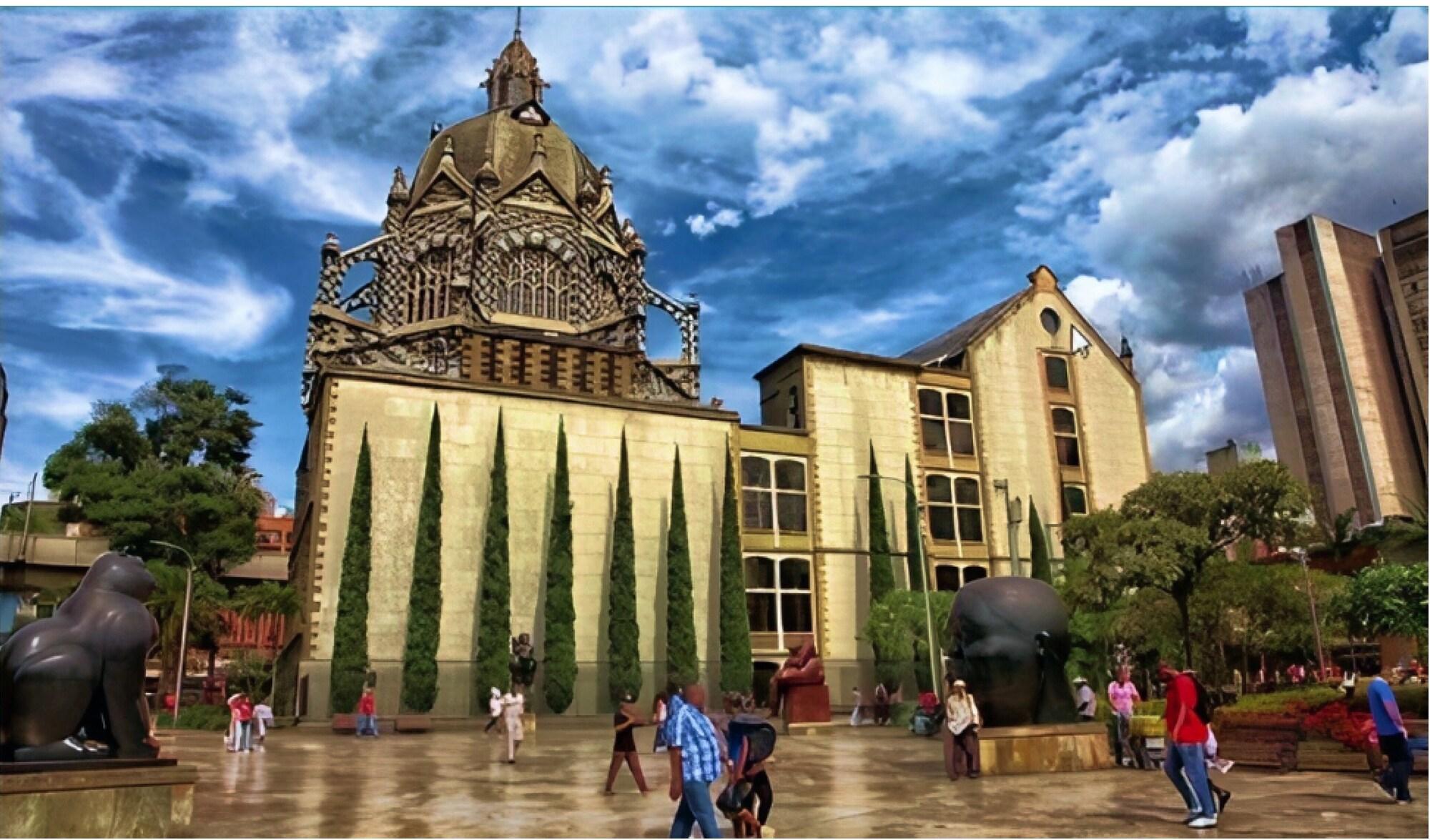 Instalaciones Recreativas Hotel La Casona Laureles Medellin