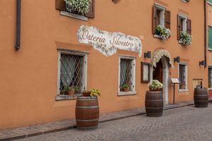 Alojamiento - HOTEL DEPENDANCE SILVESTRO