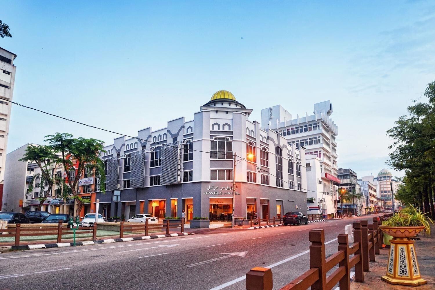 Vista Exterior Jewels Hotel