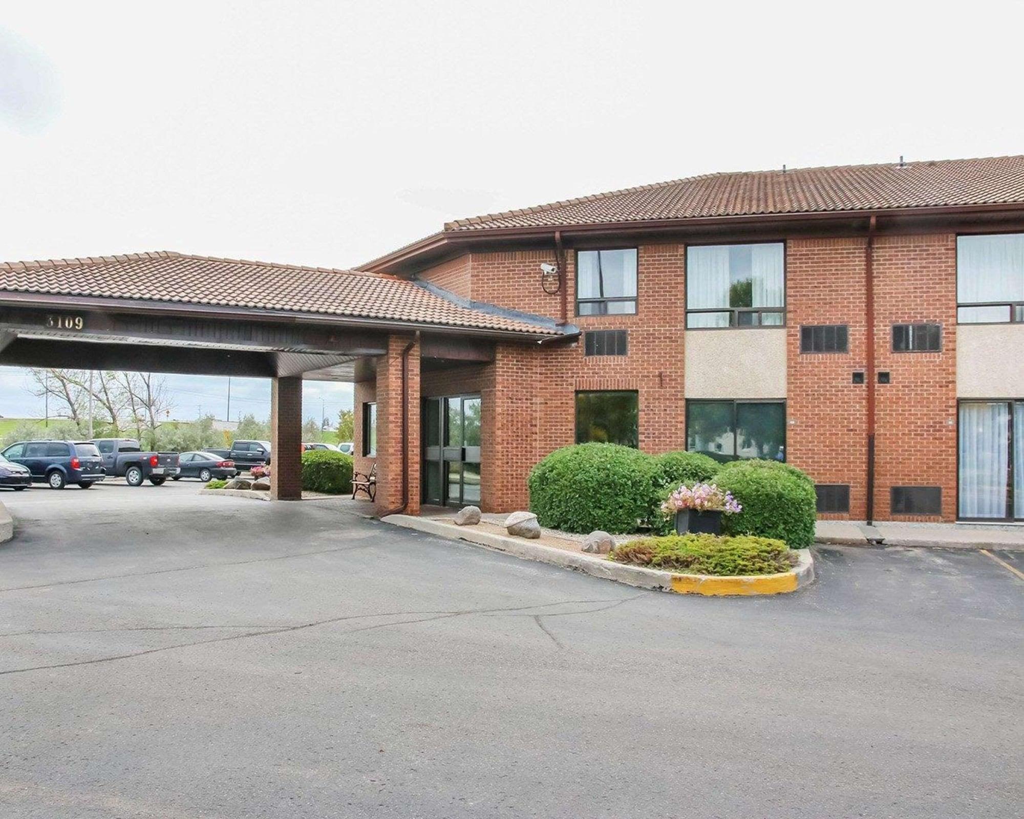 Vista Exterior Comfort Inn South