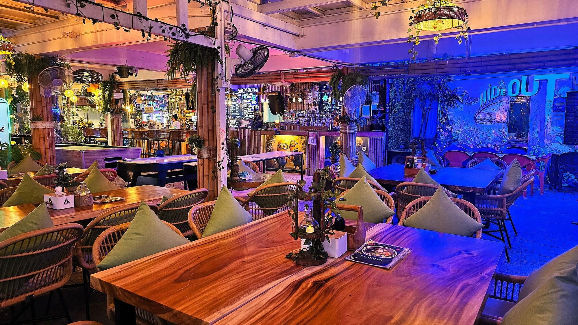 Restaurant Hideout Hostel 2