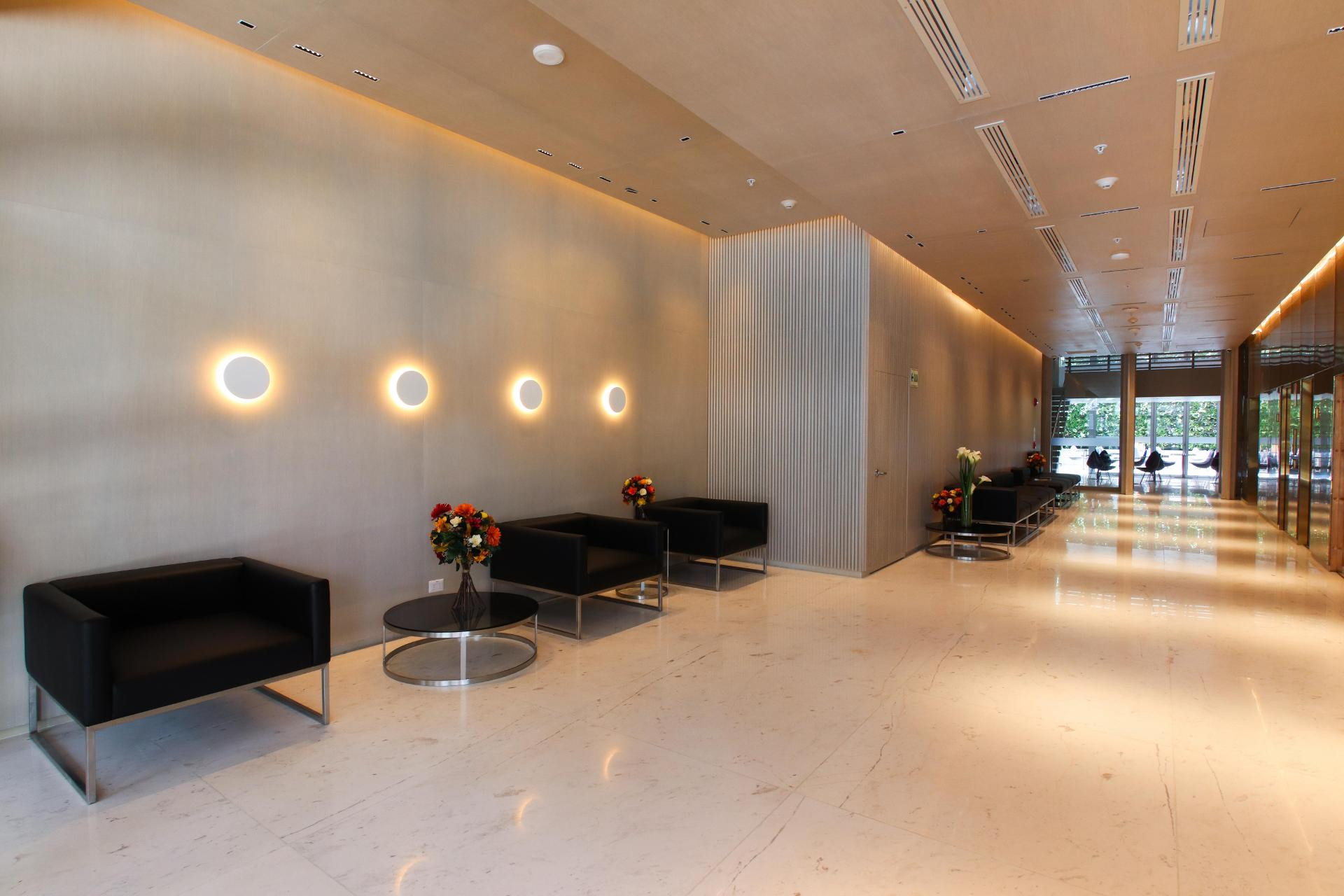 Vista Lobby Dazzler By Wyndham San Isidro
