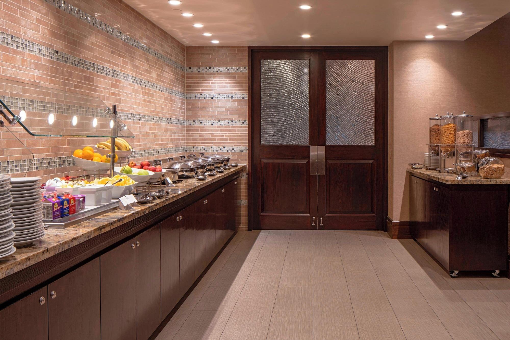 Restaurant Sheraton Houston Brookhollow Hotel