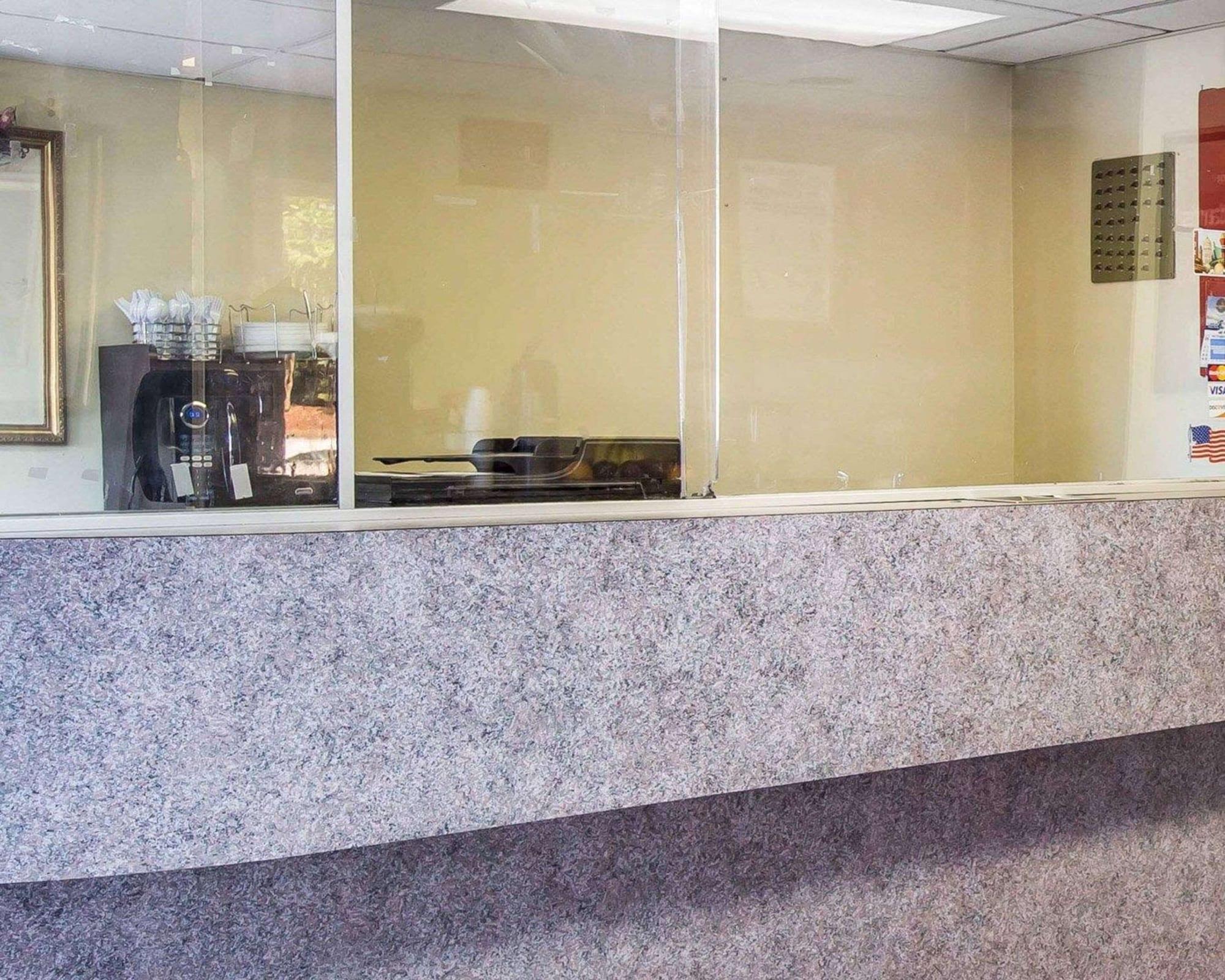 Vista Lobby Econo Lodge Jonesboro - Atlanta South