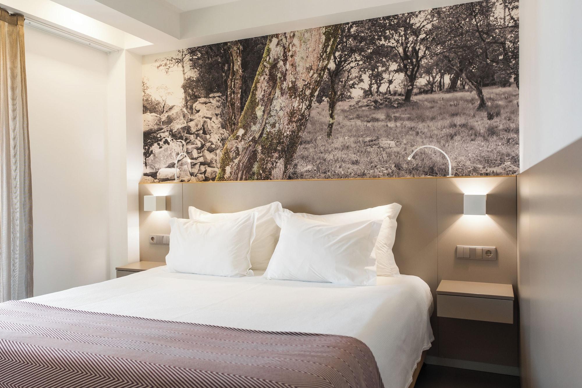 Varios Boutique Hotel Serra D’Aire