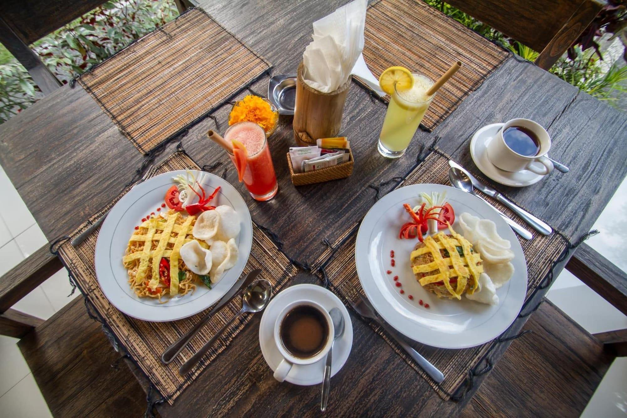 Restaurant Adi Jaya Cottages Jungle Suites by EPS