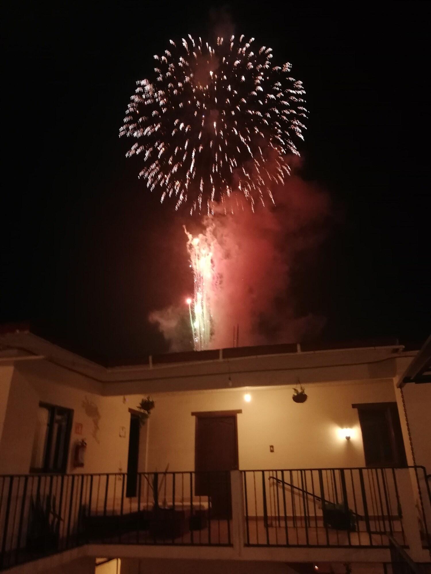 Vista Exterior Ganesha Hotel