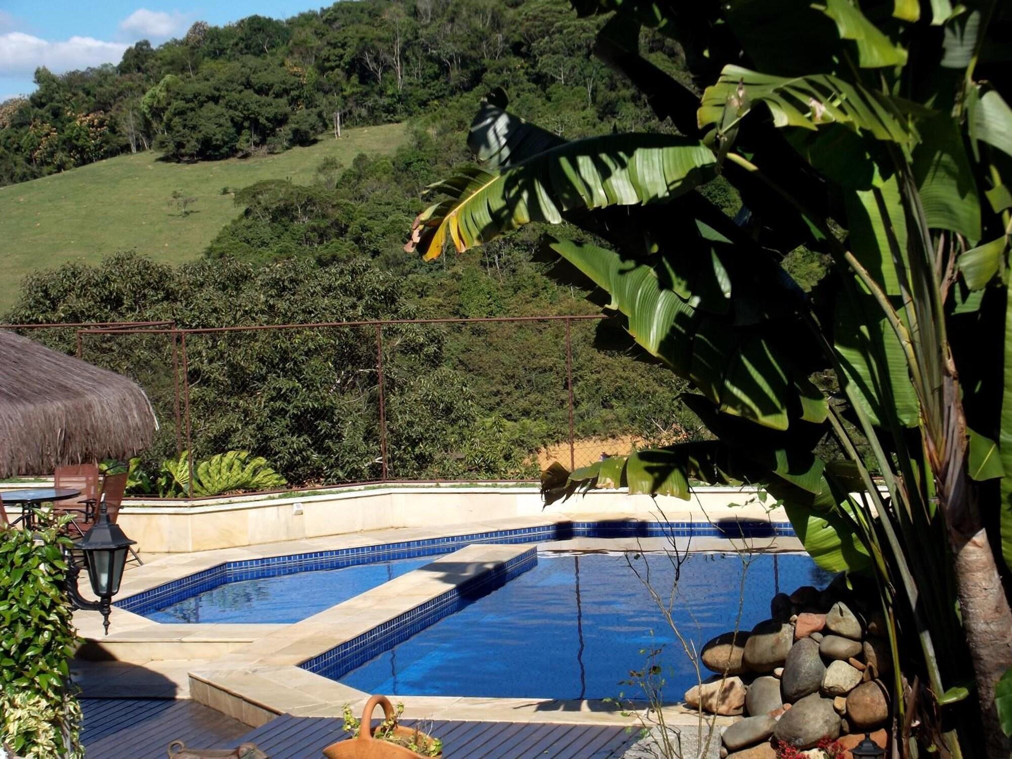Vista Piscina Pousada Casa Branca