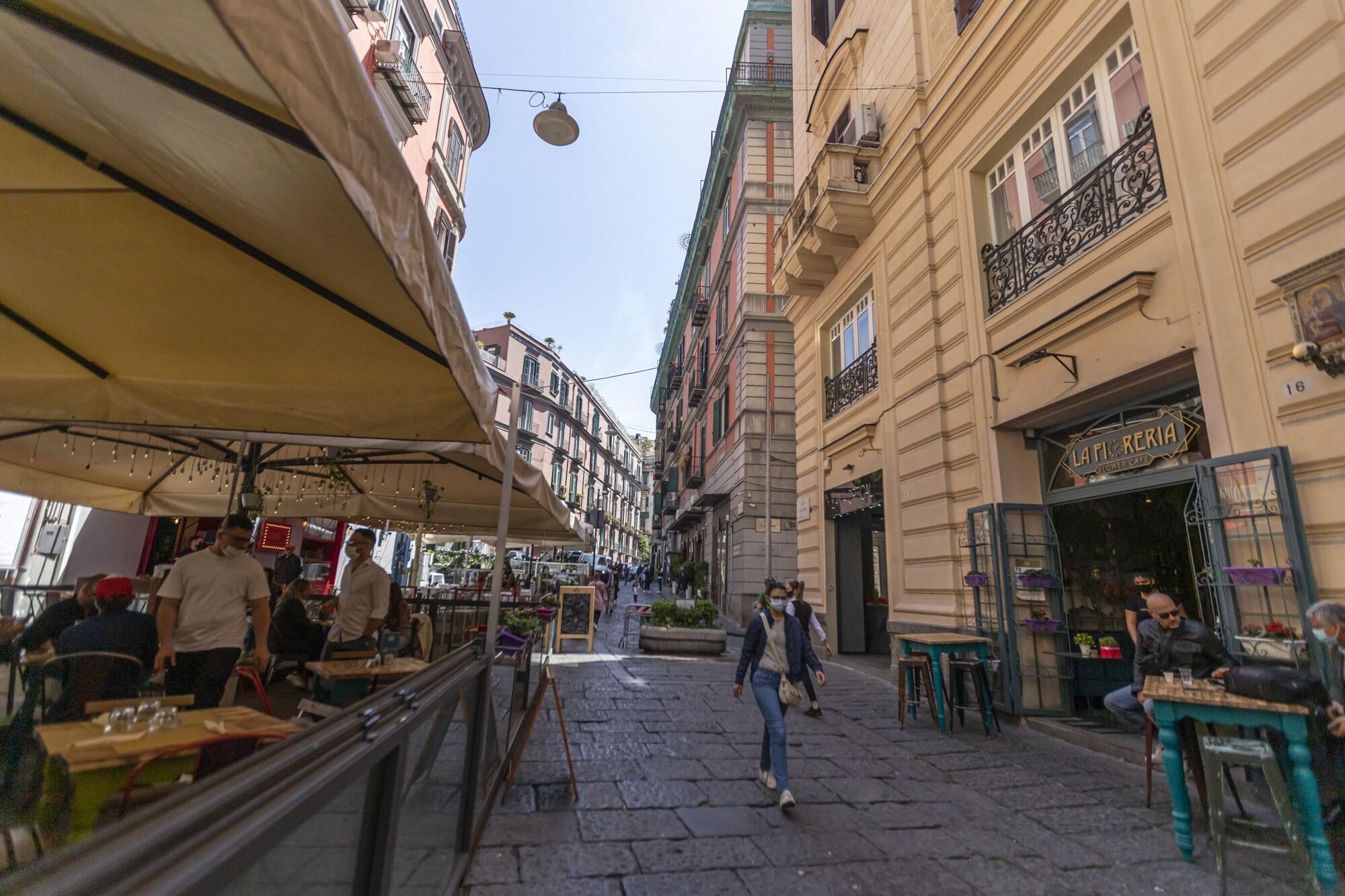 Vista Exterior B&B City Soul Napoli
