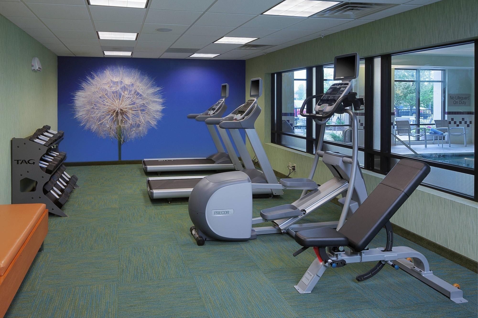 Gimnasio SpringHill Suites by Marriott Lansing