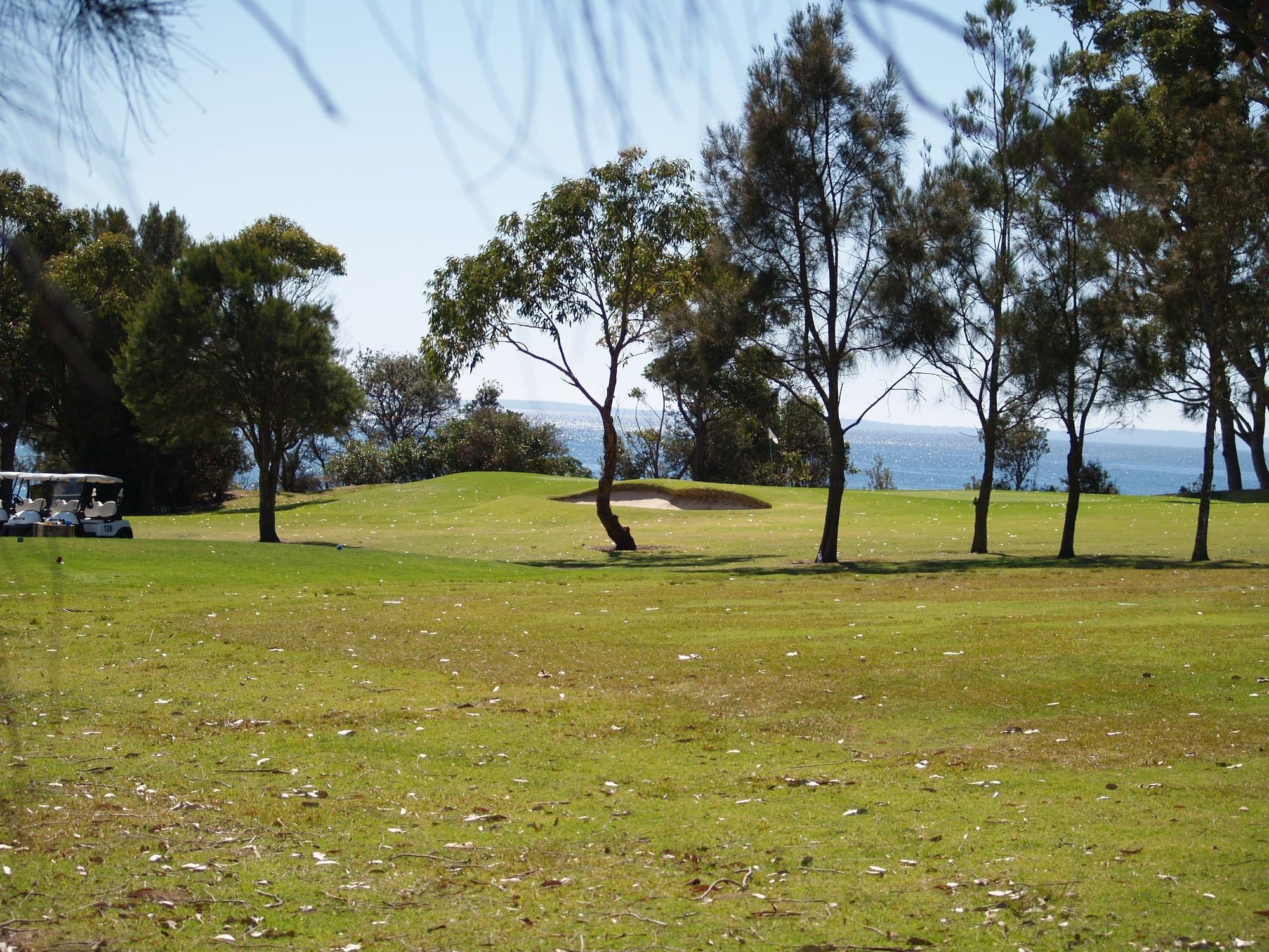 Campo de Golf Pigeon House Motor Inn