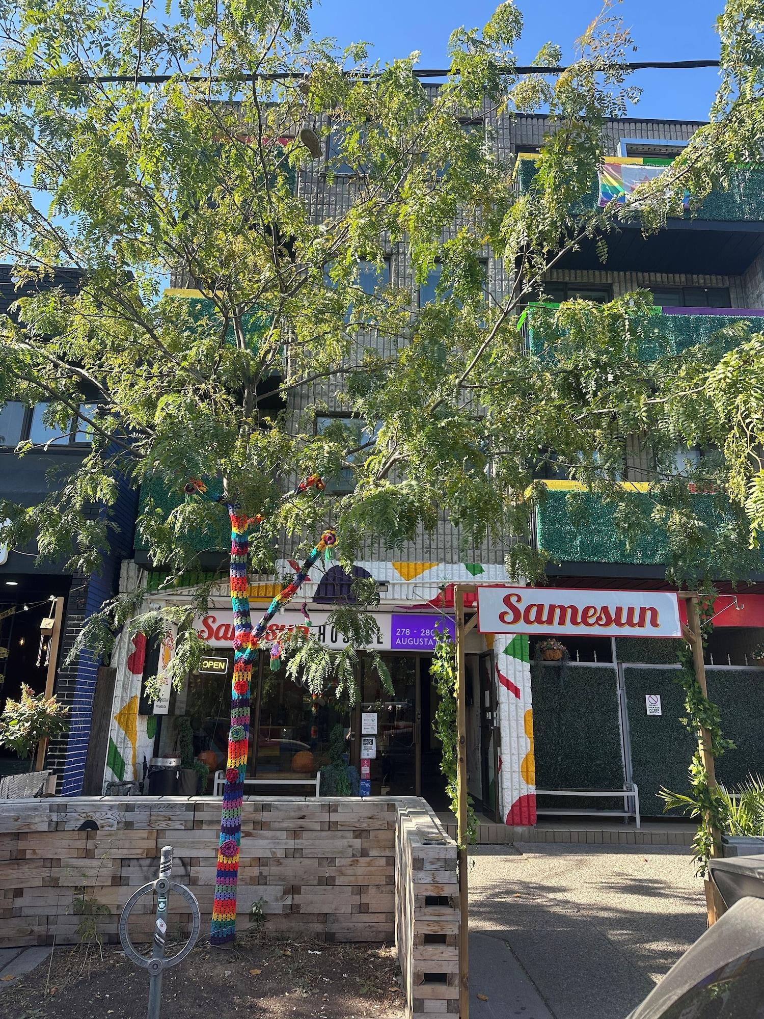 Vista Exterior Samesun Toronto - Hostel