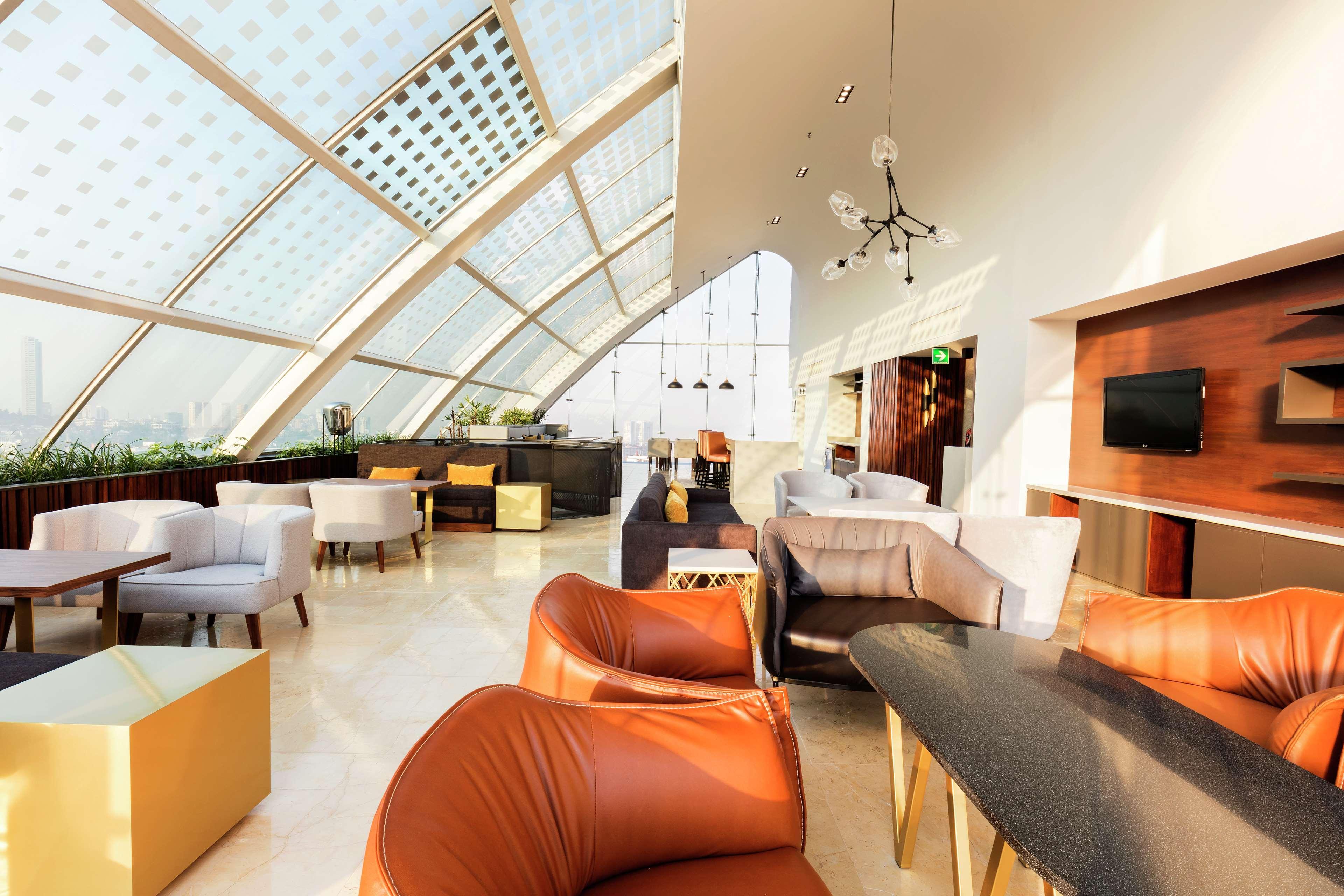 Vista Lobby DoubleTree by Hilton Hotel Mexico City Santa Fe