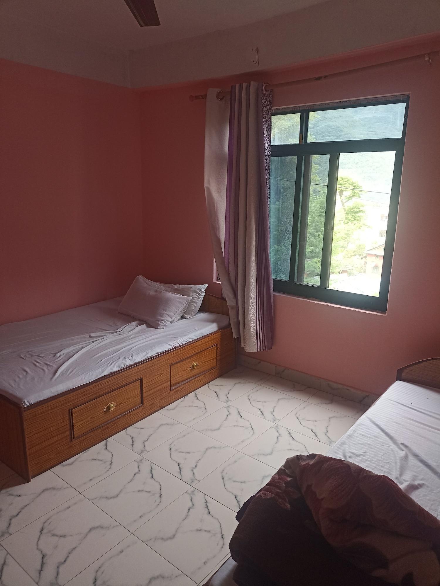 Habitación Laliguras Hotel and Lodge