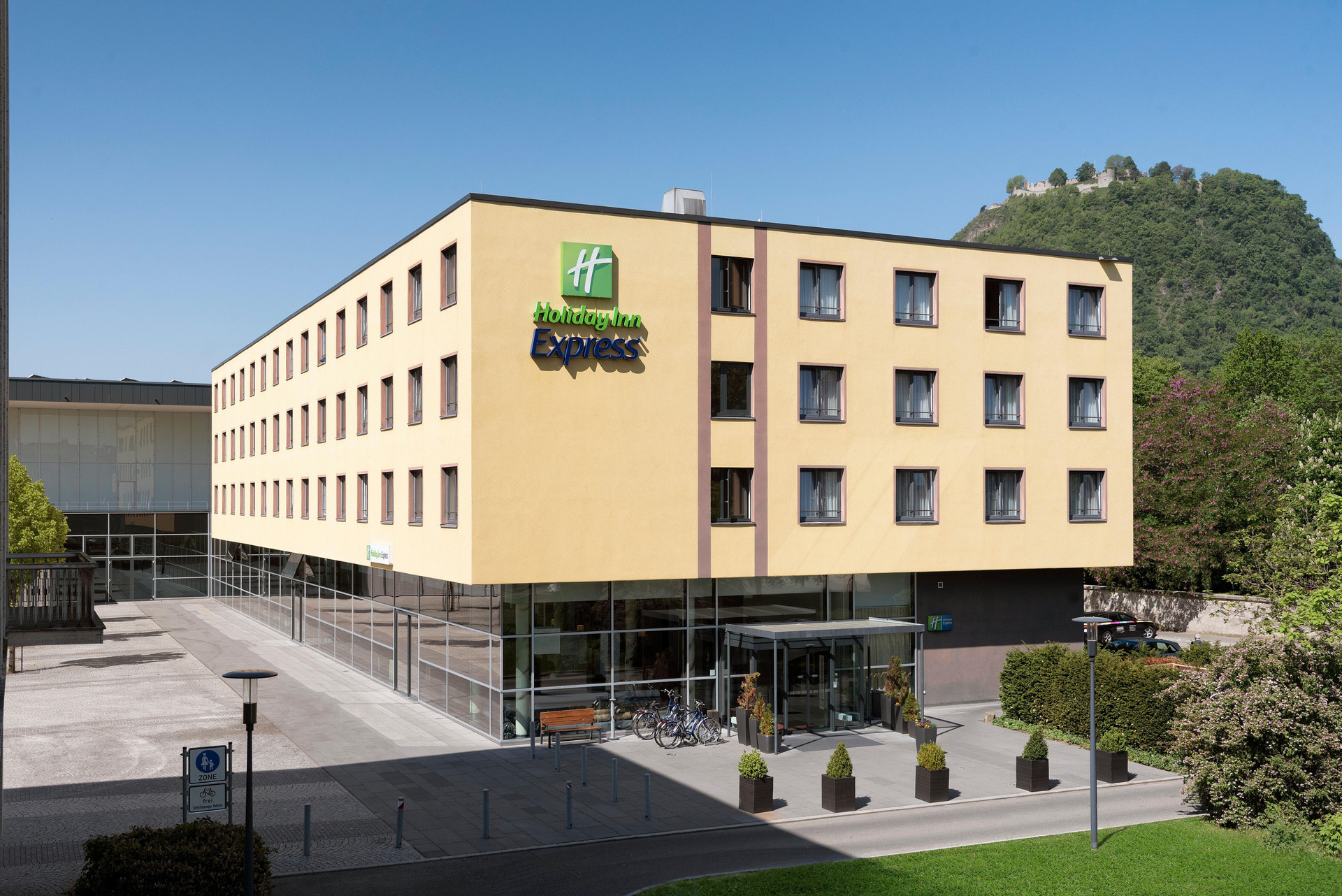 Vista Exterior Holiday Inn Express Singen