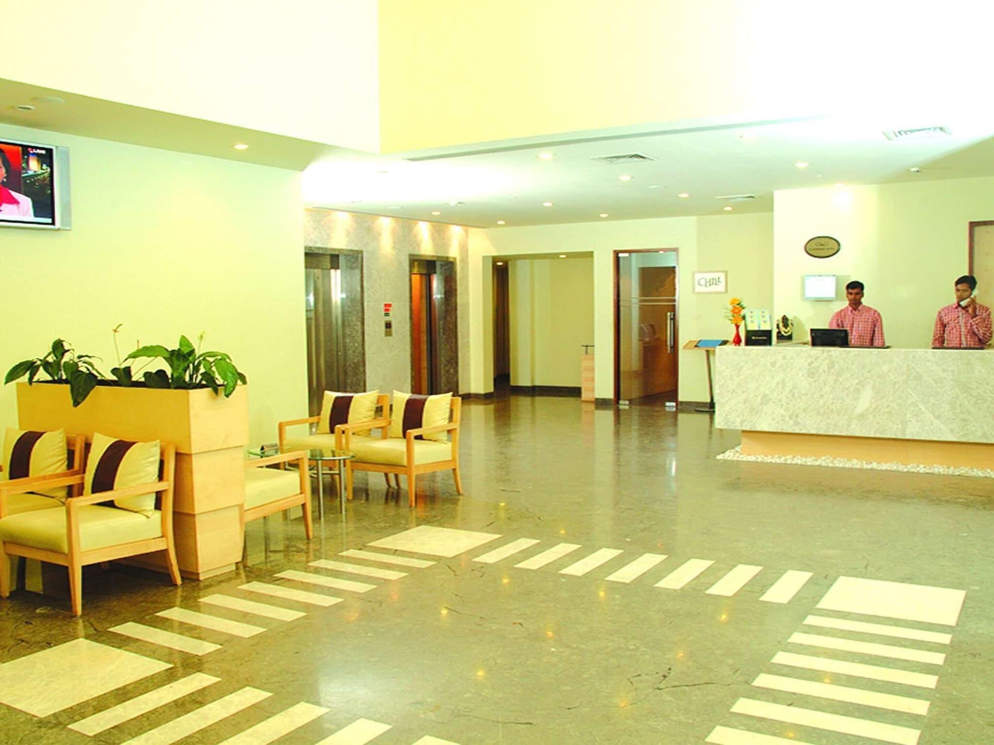 Vista Lobby Radha Hometel Whitefield
