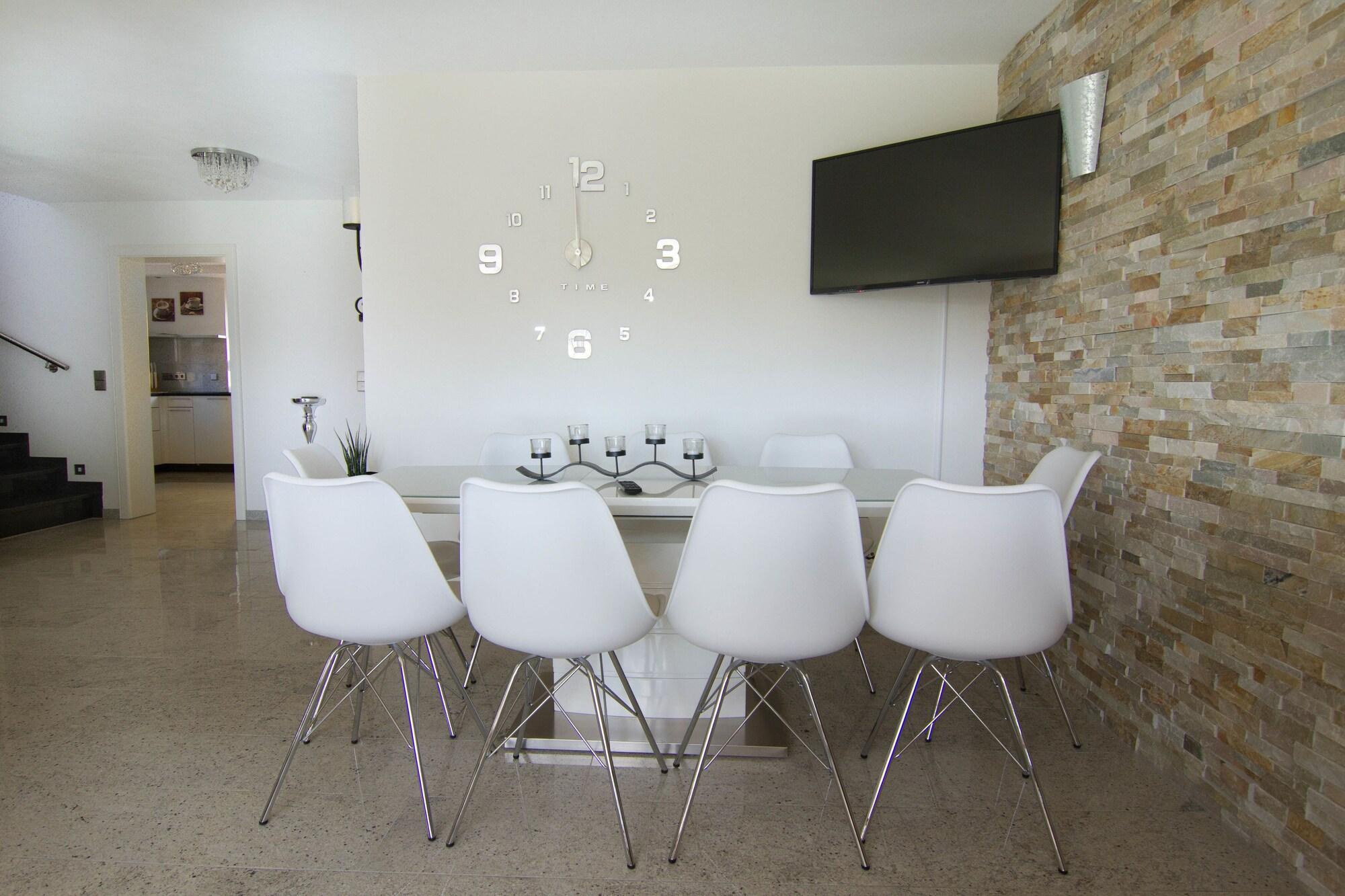 Equipamiento de Habitación Rust-Fewo