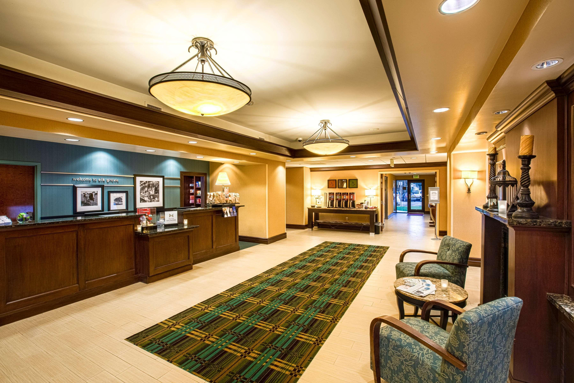 Vista Lobby Hampton Inn & Suites Sacramento-Elk Grove Laguna I-5