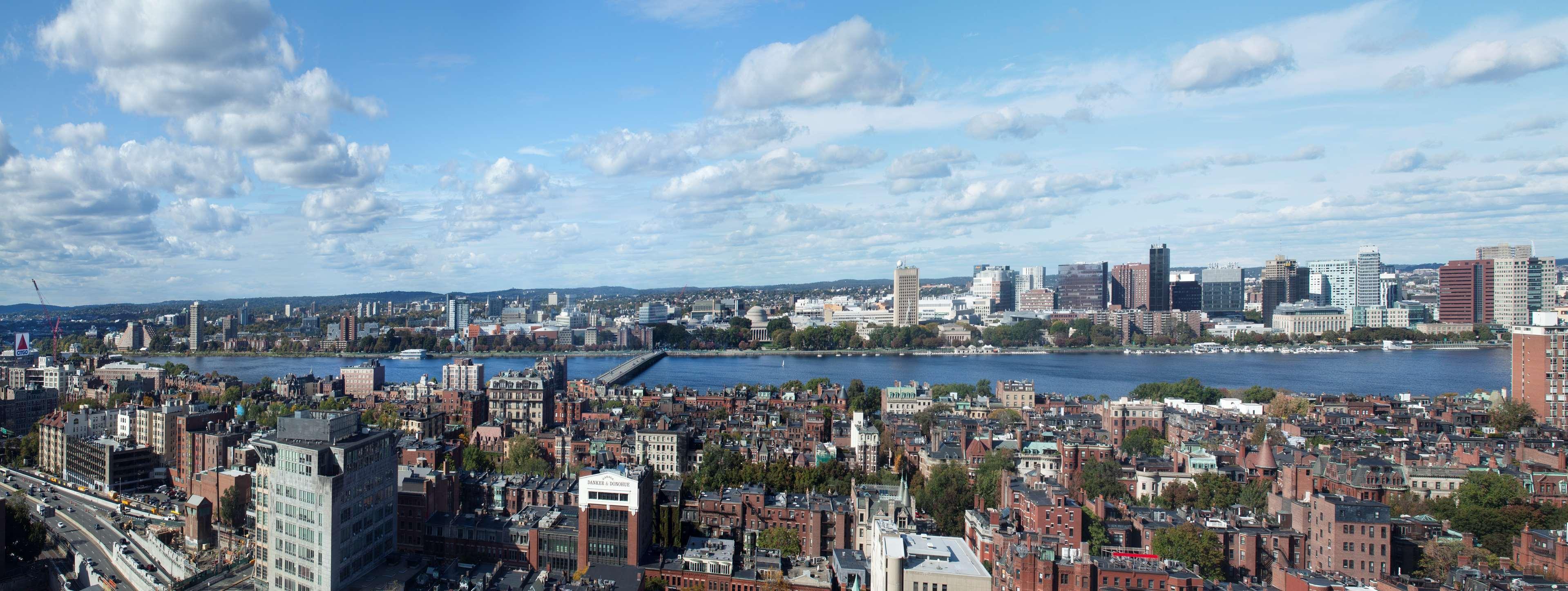 Vista Exterior Hilton Boston Back Bay