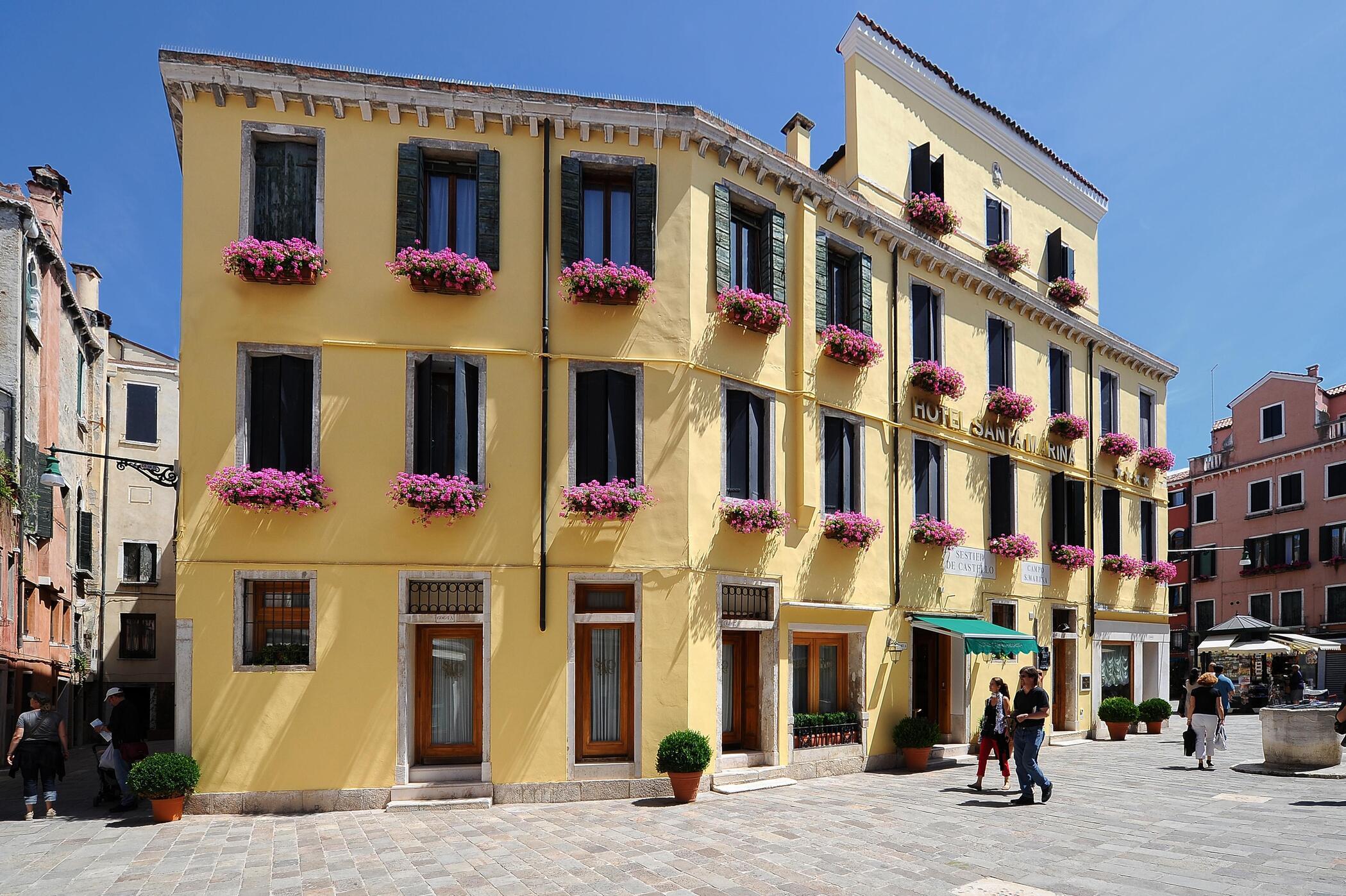 Vista Exterior Ca Marinella