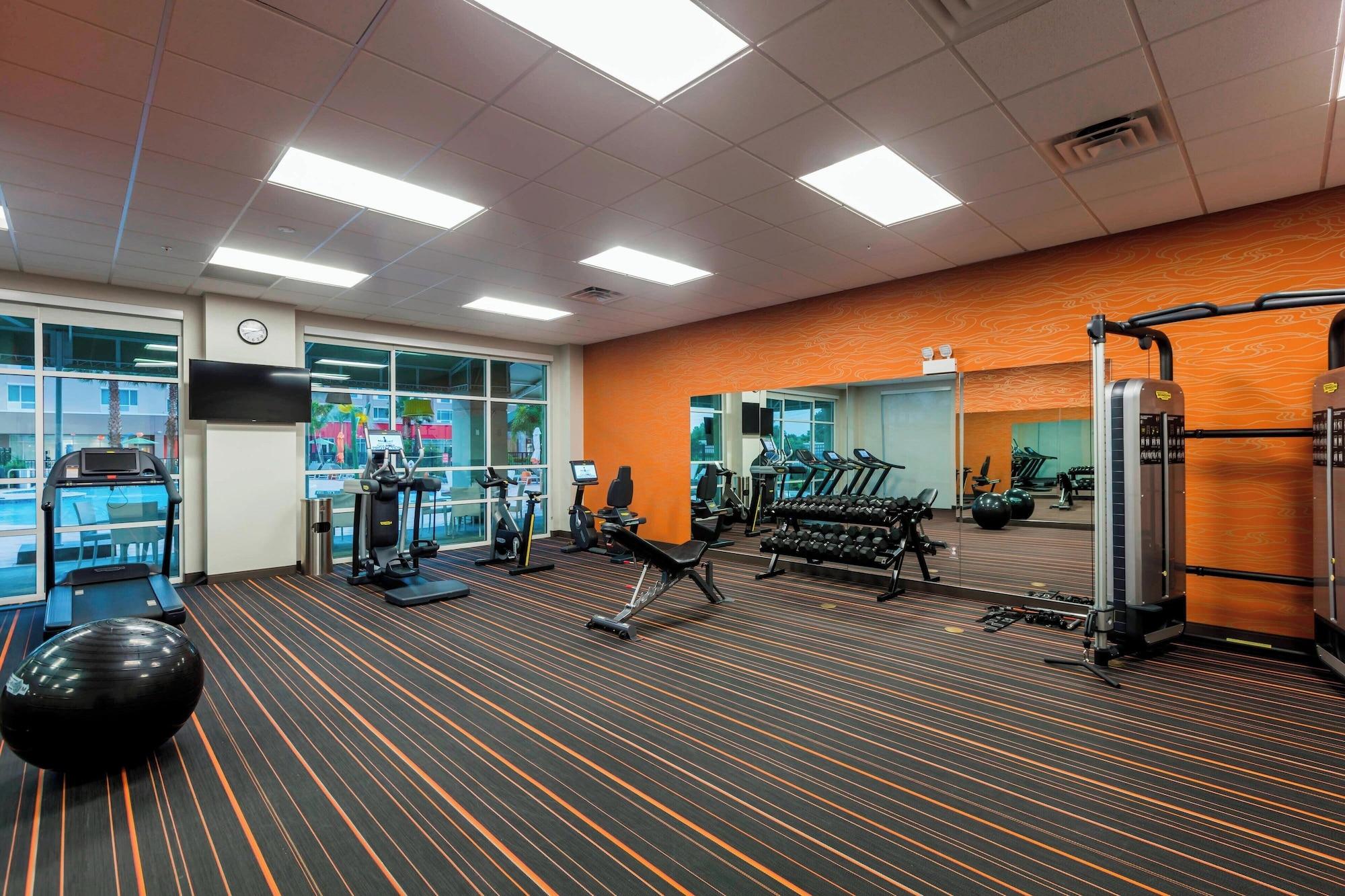 Gimnasio TownePlace Suites by Marriott Orlando at SeaWorld