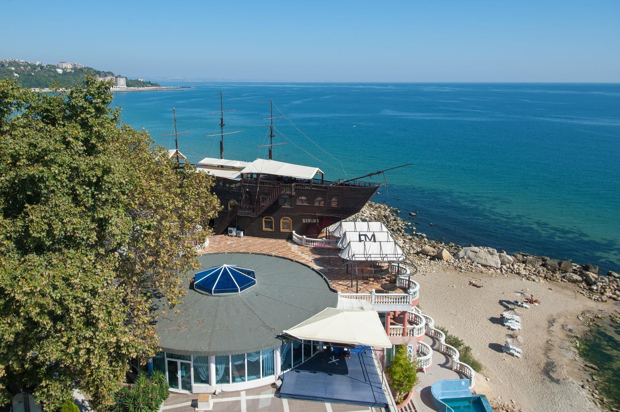 Playa Sirius Beach Hotel & SPA