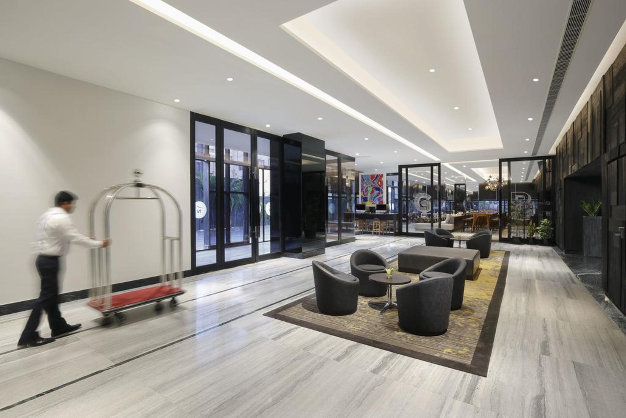 Vista Lobby Novotel Chennai Chamiers Road Hotel