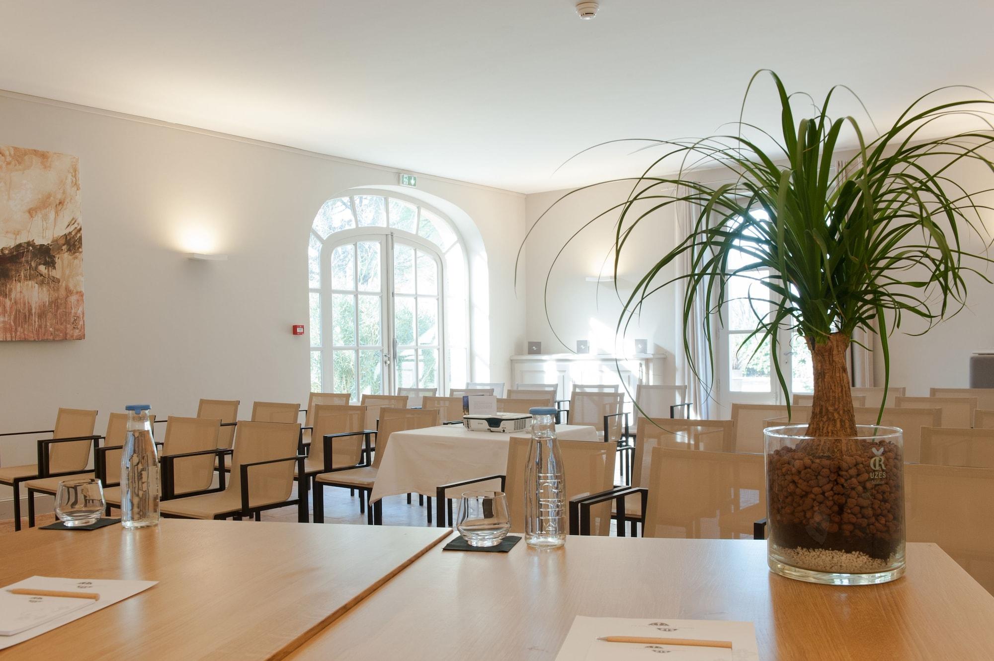 Sala de Reuniones La Bégude Saint-Pierre