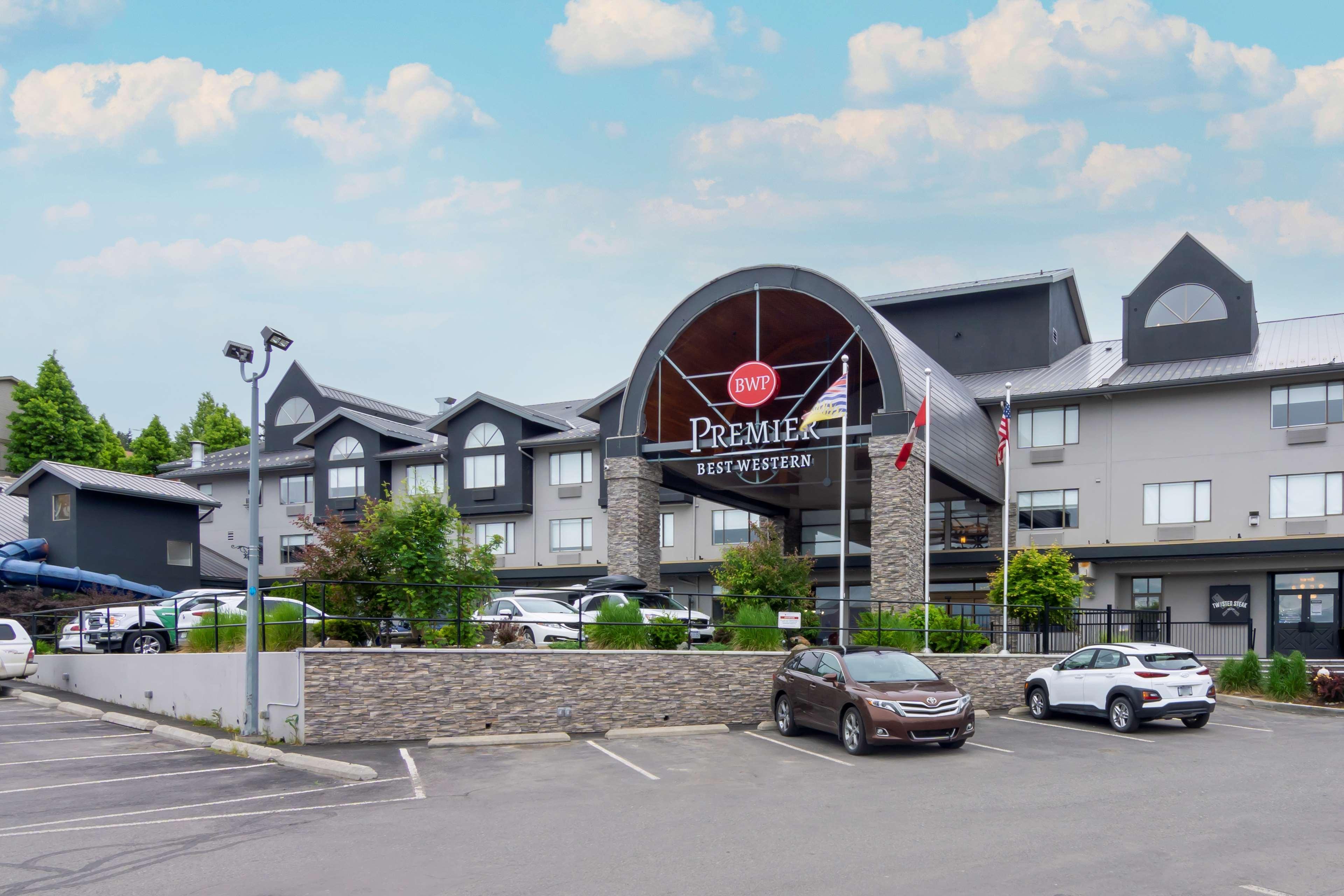 Vista Exterior Best Western Premier Aberdeen Kamloops