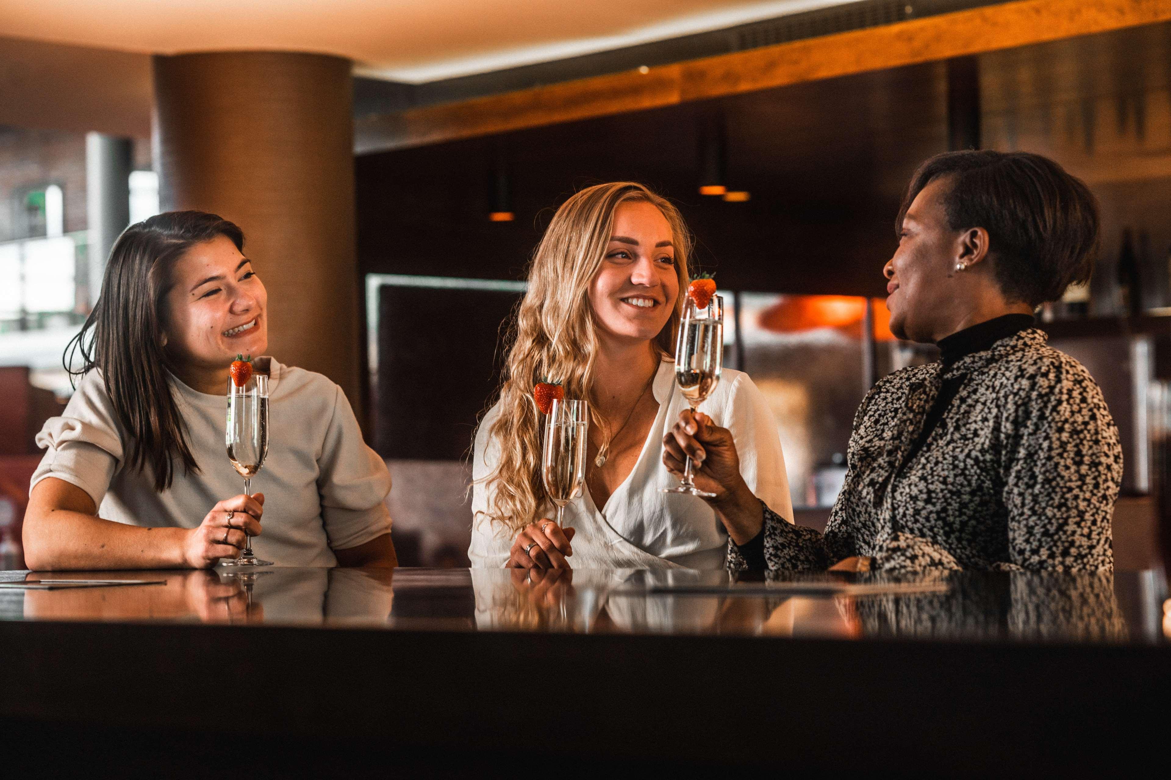 Bar/Salón Hyatt Place Amsterdam Airport