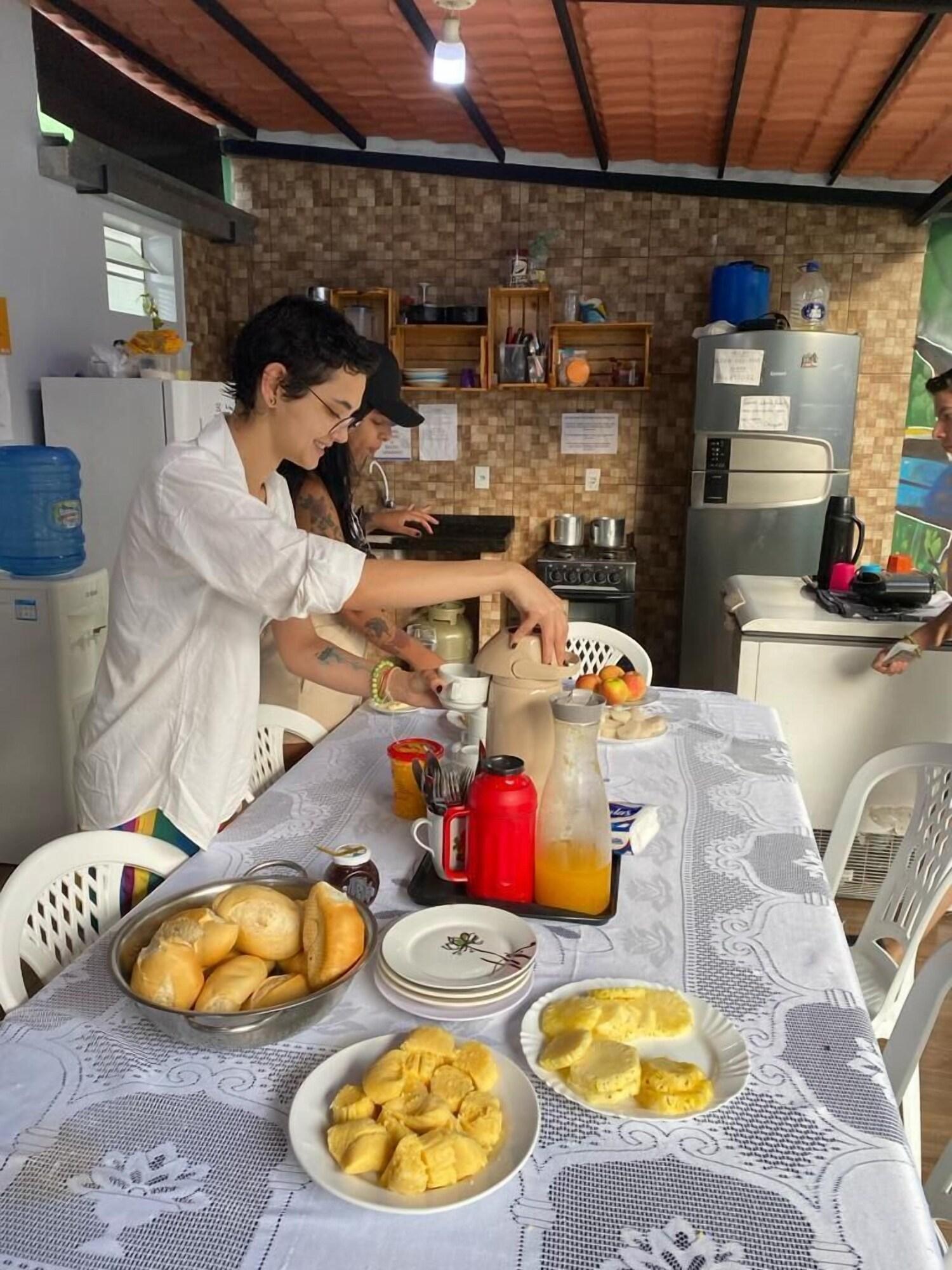 Equipamiento de Habitación Aldeia Hostel II