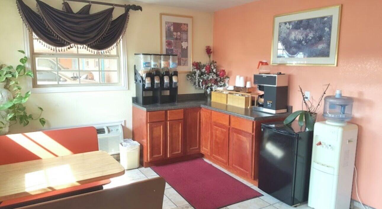 Vista Lobby Budget In