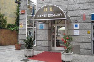 Alojamiento - Puente Romano