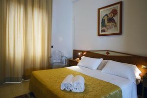 Alojamiento - Albergo Italia