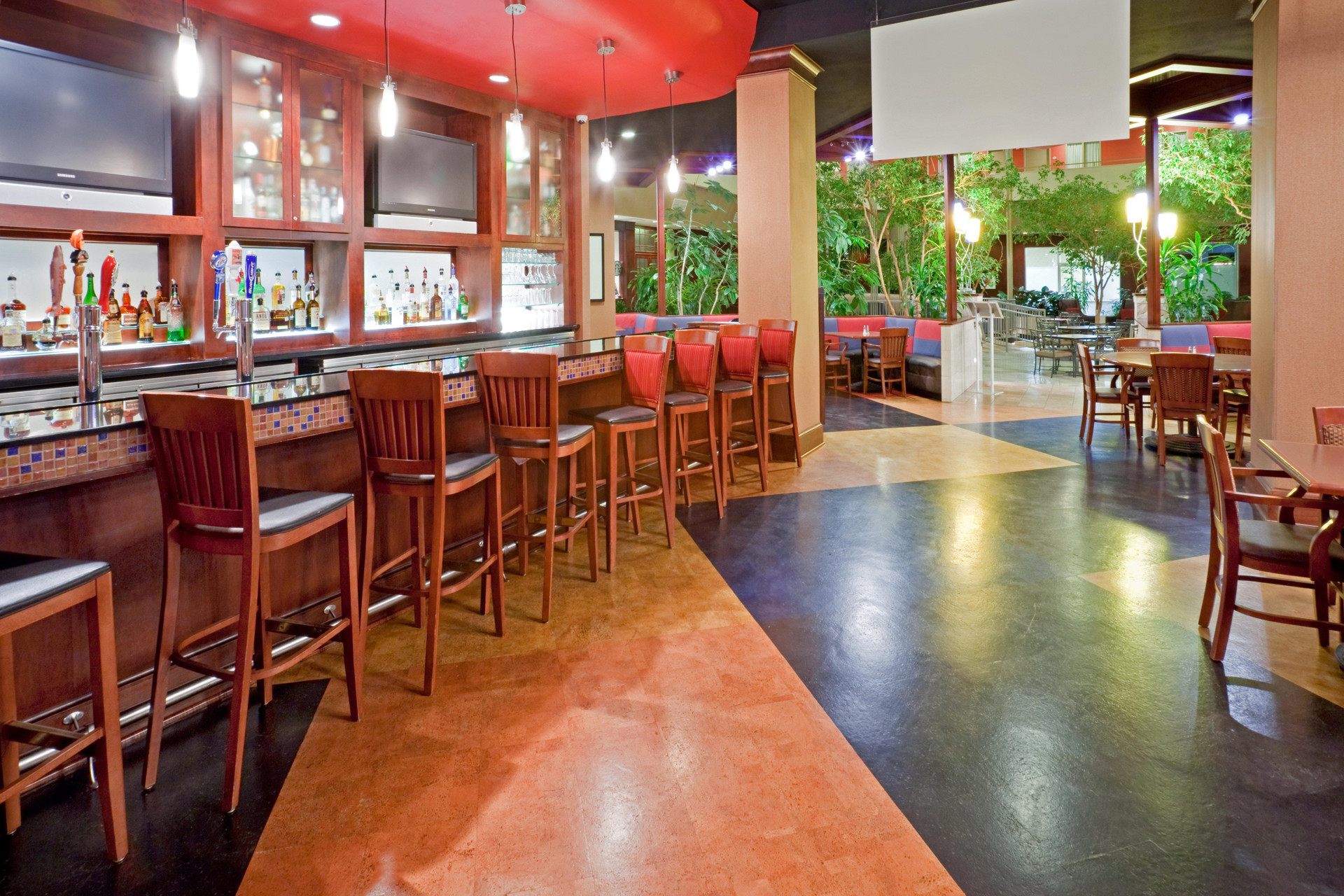 Bar/Salón The Lamar