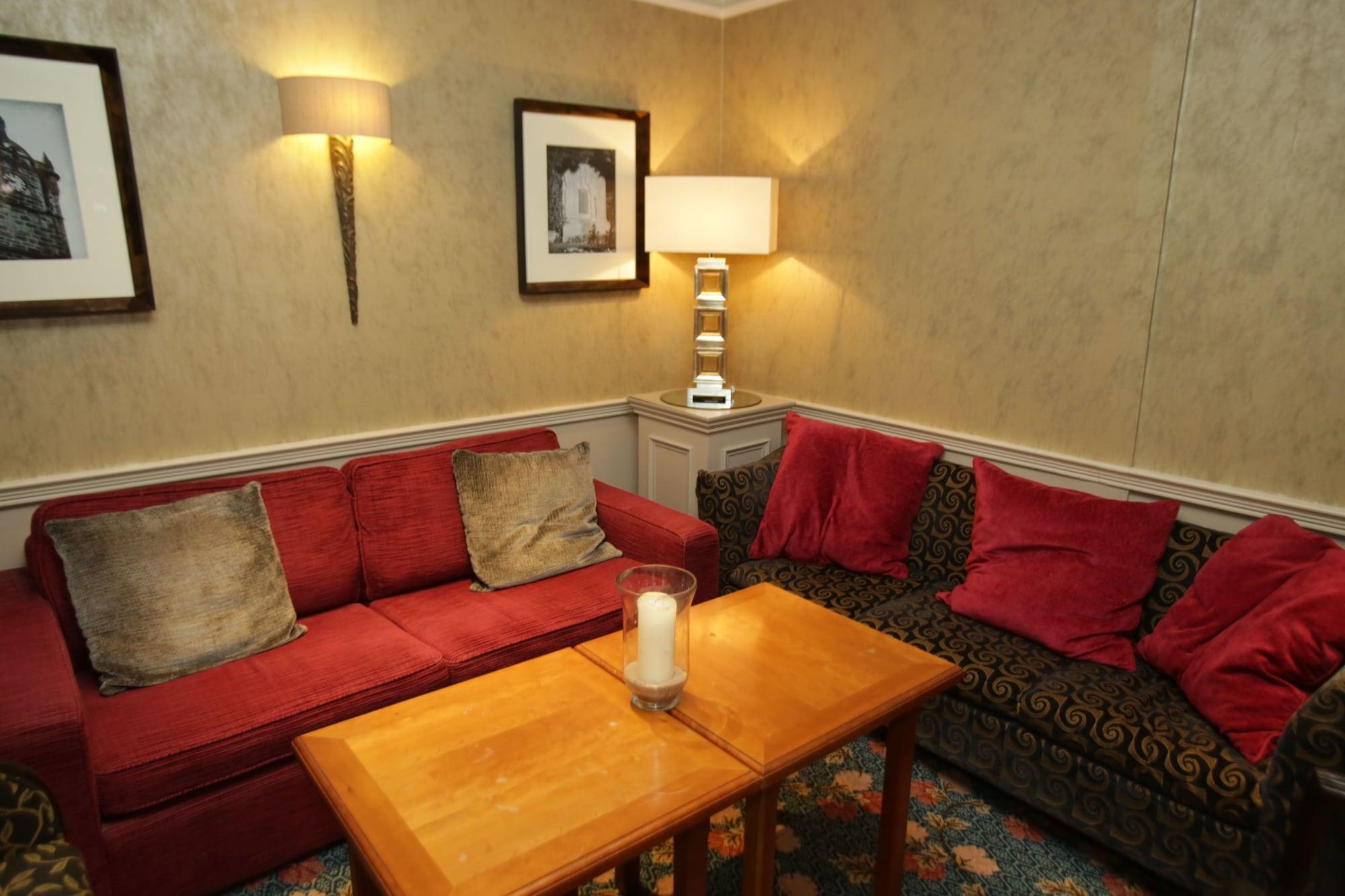 Bar/Salón The Bruce Hotel