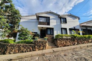 Alojamiento - Green Door Boutique - Hostel