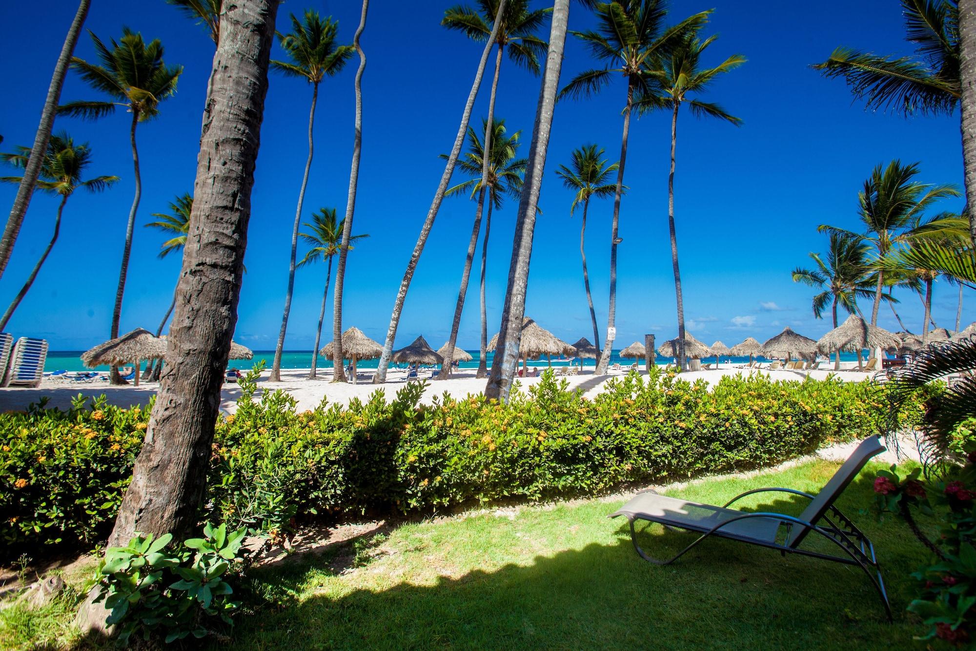 Playa Los Corales Beach Village