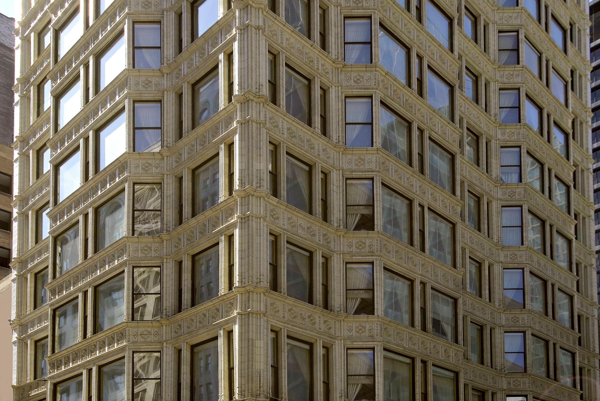 Vista Exterior Staypineapple, An Iconic Hotel, The Loop