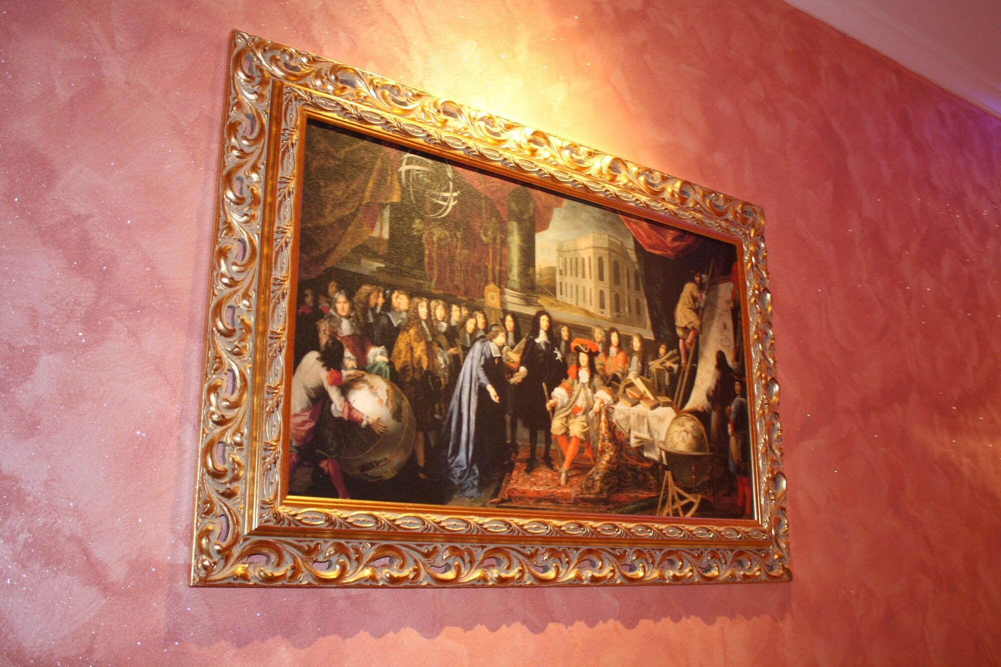 Vista Lobby Pope's Suites