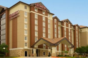Alojamiento - Drury Inn & Suites San Antonio Northwest Medical Center