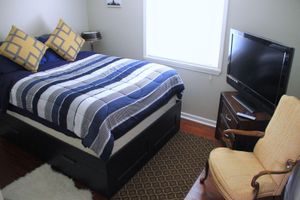 Alquiler Vacacional - NO CLEANING FEE SURPRISES!!  Entire Main Floor 3BR/2BA/Kitchen/Washer & Dryer