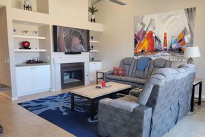 Renta temporal - Palm Valley Country Club, remodeled 1647 SF, 3BD, 2BA on 18th tee, w/golf cart