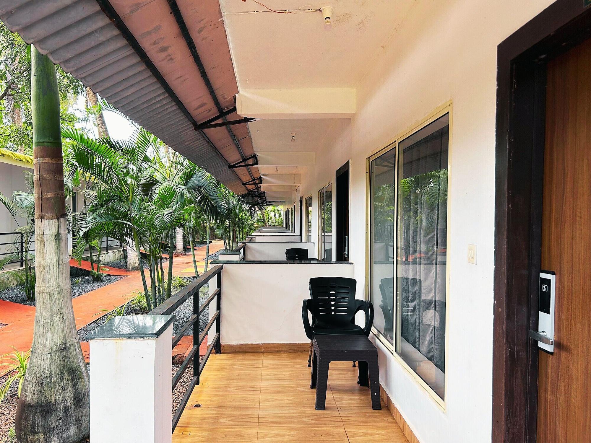 Vista Exterior Bay Breeze Hotels & Resorts