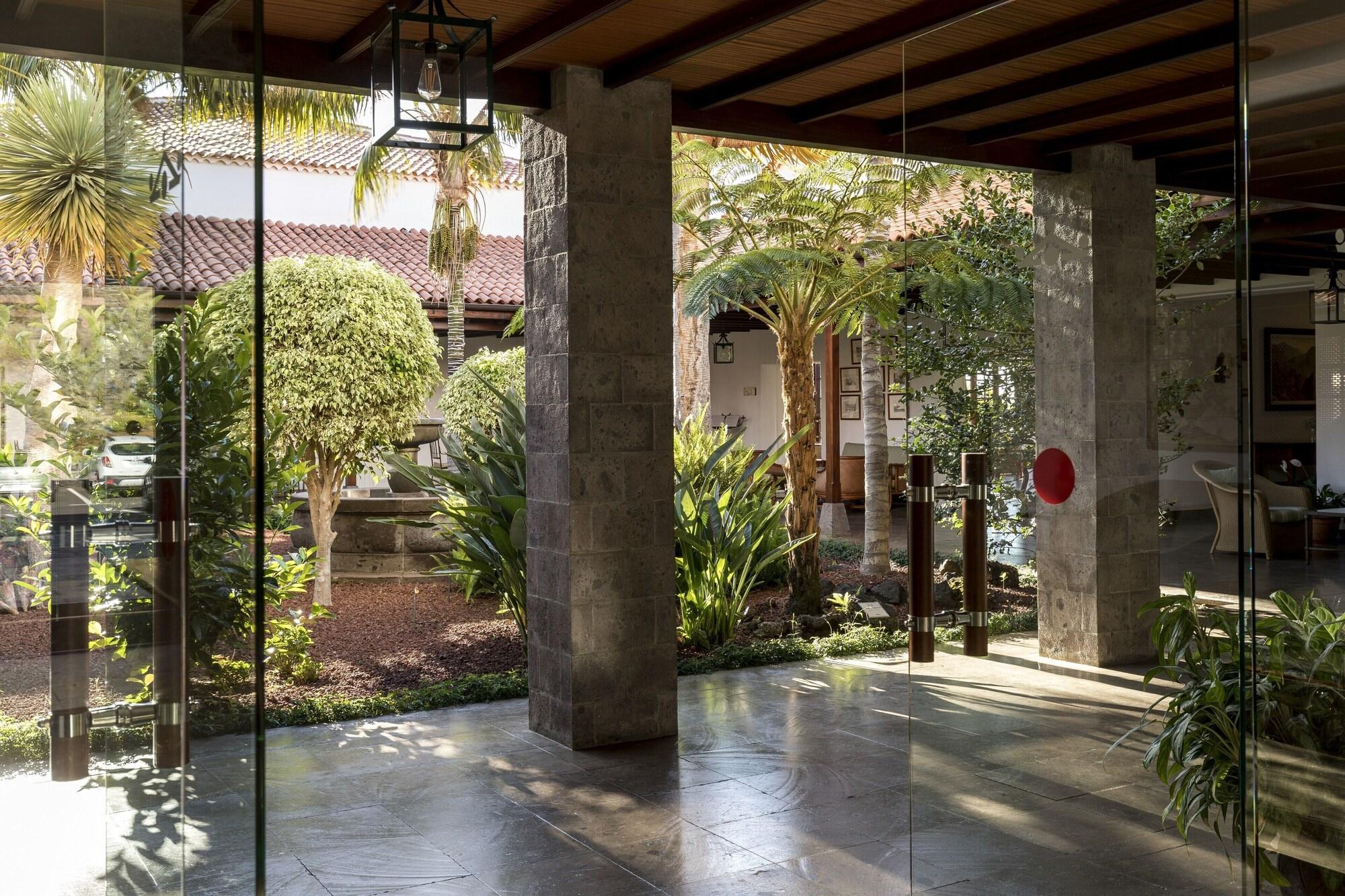 Vista Lobby Parador de La Palma