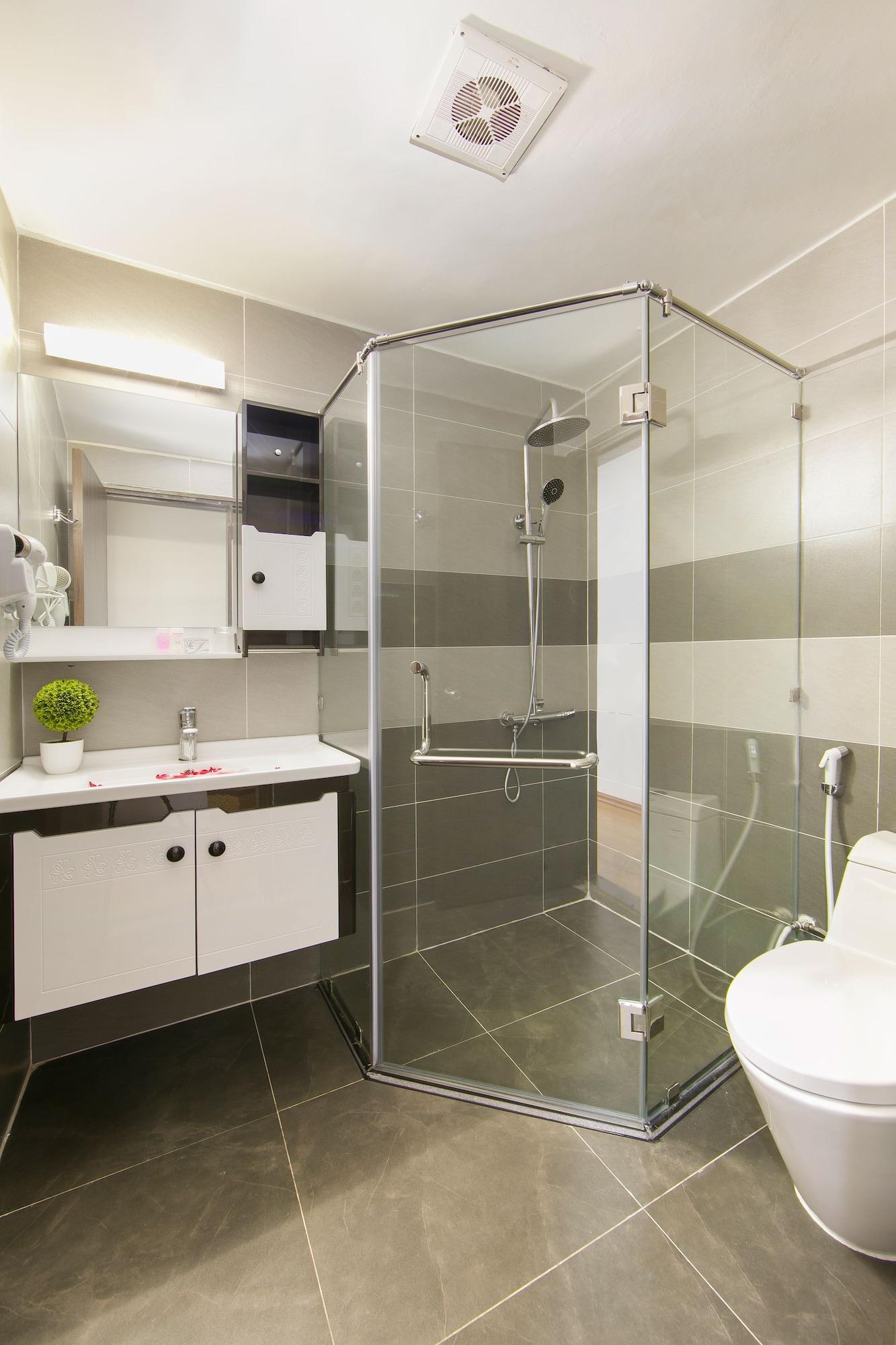 Equipamiento de Habitación Kingly Hotel