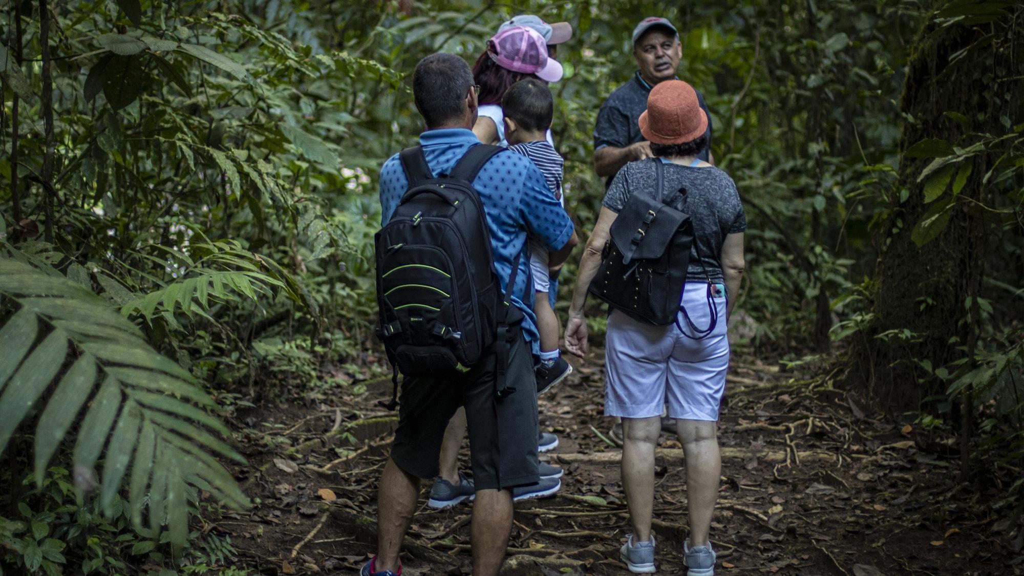 Instalaciones Recreativas Hotel Rancho Cerro Azul