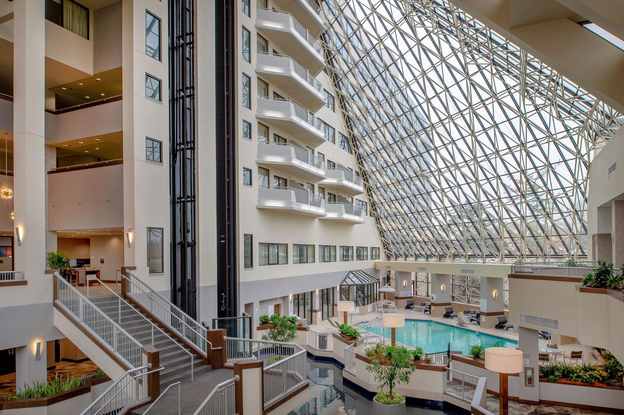 Vista Lobby Crowne Plaza St. Louis Airport by IHG